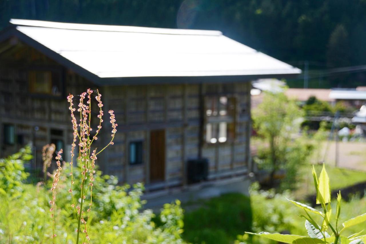 Haku 100-Year-Old Quaint Japanese Style Villa تاكاياما المظهر الخارجي الصورة