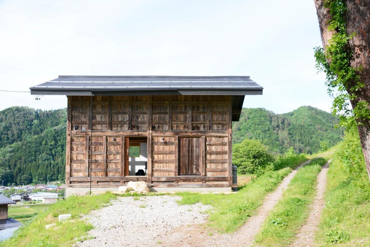 Haku 100-Year-Old Quaint Japanese Style Villa تاكاياما المظهر الخارجي الصورة
